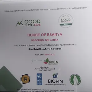 House Of Esanya Bed and breakfast