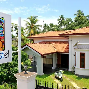 First Katunayake Hostal